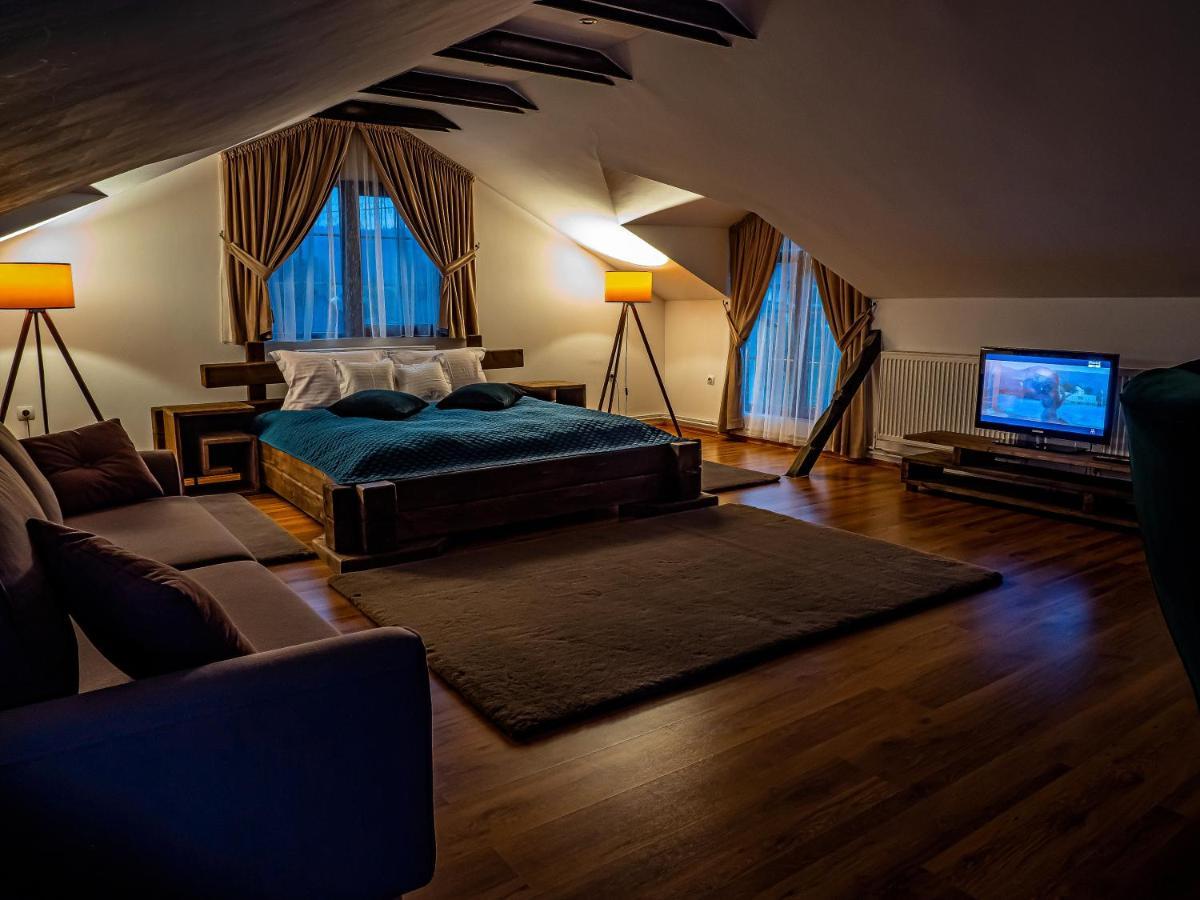 Casa Delia Otel Câmpulung Moldovenesc Dış mekan fotoğraf